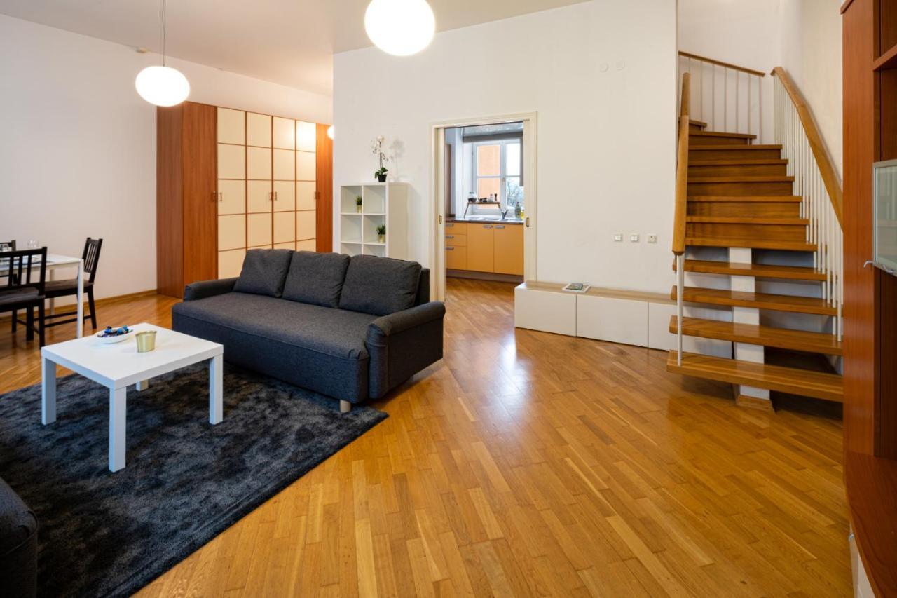 Old Riga Two Floor Palasta Loft Apartment With River View 외부 사진